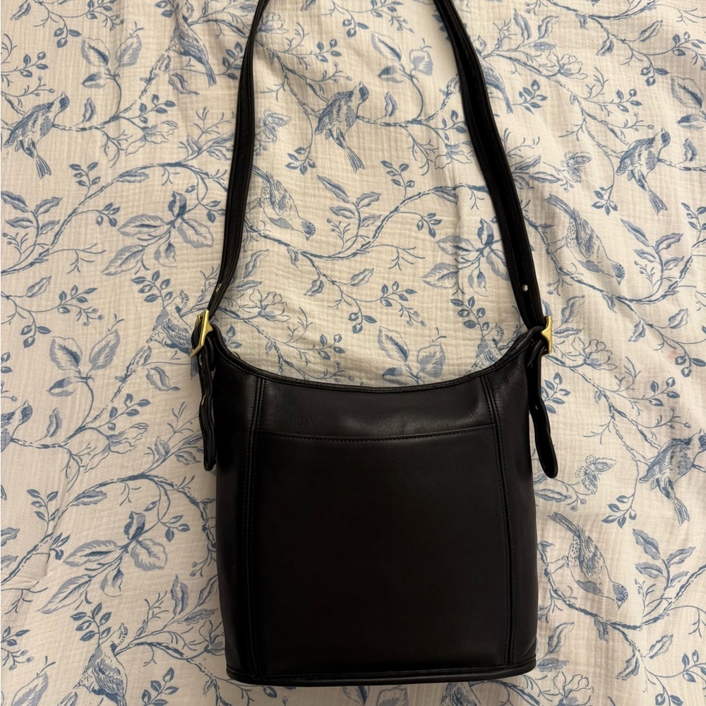 coach vintage 9816 slim duffle crossbody black purse